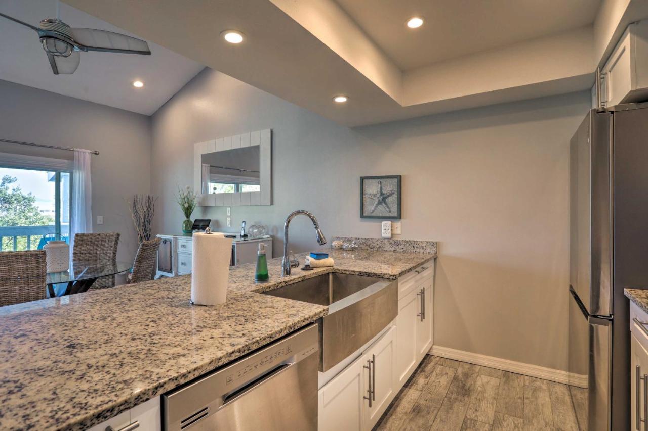 Walk To Beach Condo With Pool In Indian Shores! Clearwater Beach Exterior photo